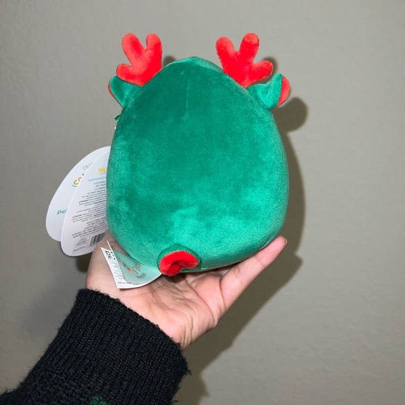 New 5” Zumir the Peppermint Moose Squishmallows - Picture 6 of 7